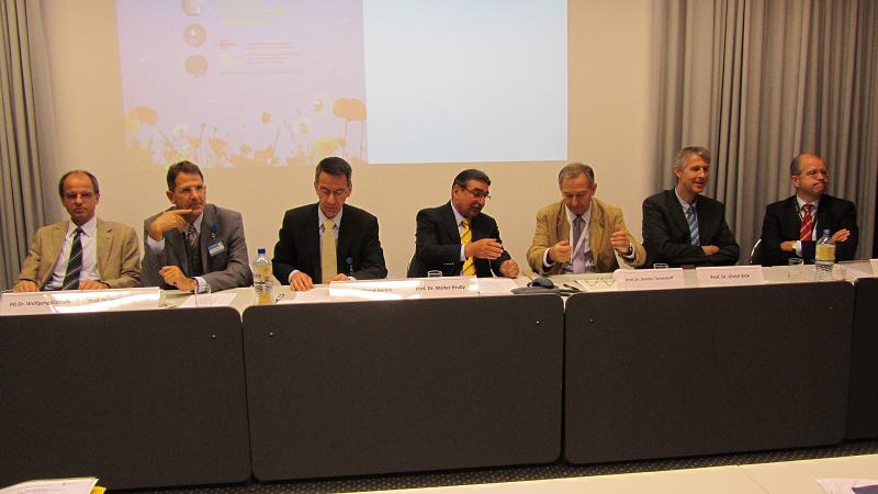 v. l. Dr. W. Krampla, Prof. Dr. S. Diederich, Prof. Dr. Hamm, Prof. Dr. W. Hruby, Prof. Dr. Tschakaloff, Prof.Dr. Bick, Prof. Dr. G. Adam 